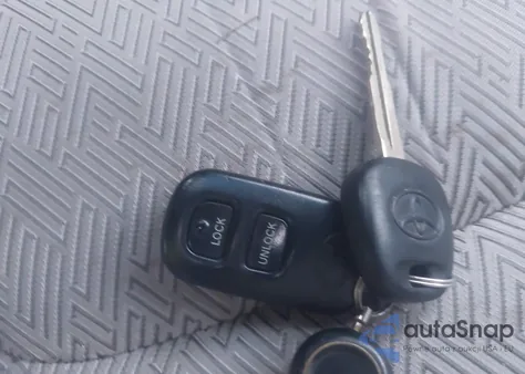 2002 Toyota Highlander V6 from USA, damaged, VIN JTEHF21A720061851